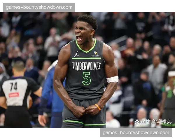 森林狼爱德华兹末节13分加关键两罚 率队稳住西部第四席位